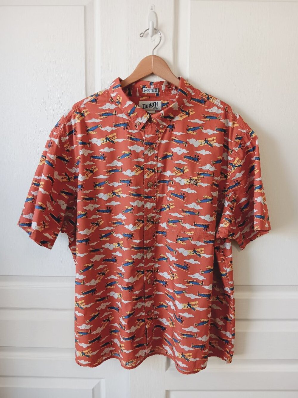 Duluth Men's Orange US Army Biplane BBQ Relaxed Fit Short Sleeve Shirt Size 2XL